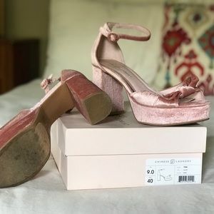 Chinese Laundry Crushed Velvet Heels